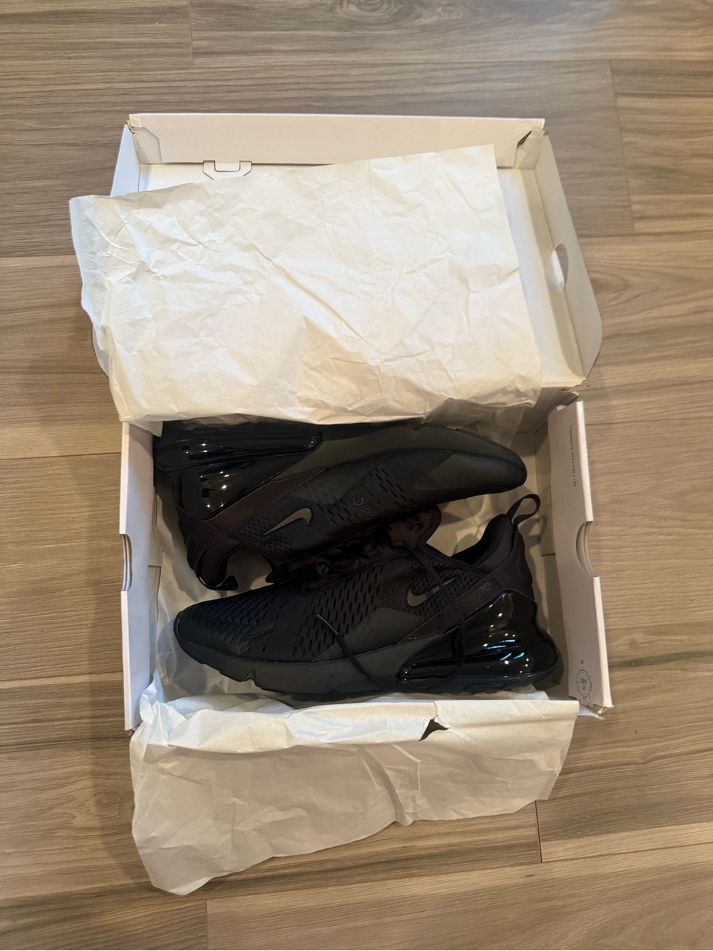 New Nike Men’s Air Max 270 — All-Black Athletic Sneakers